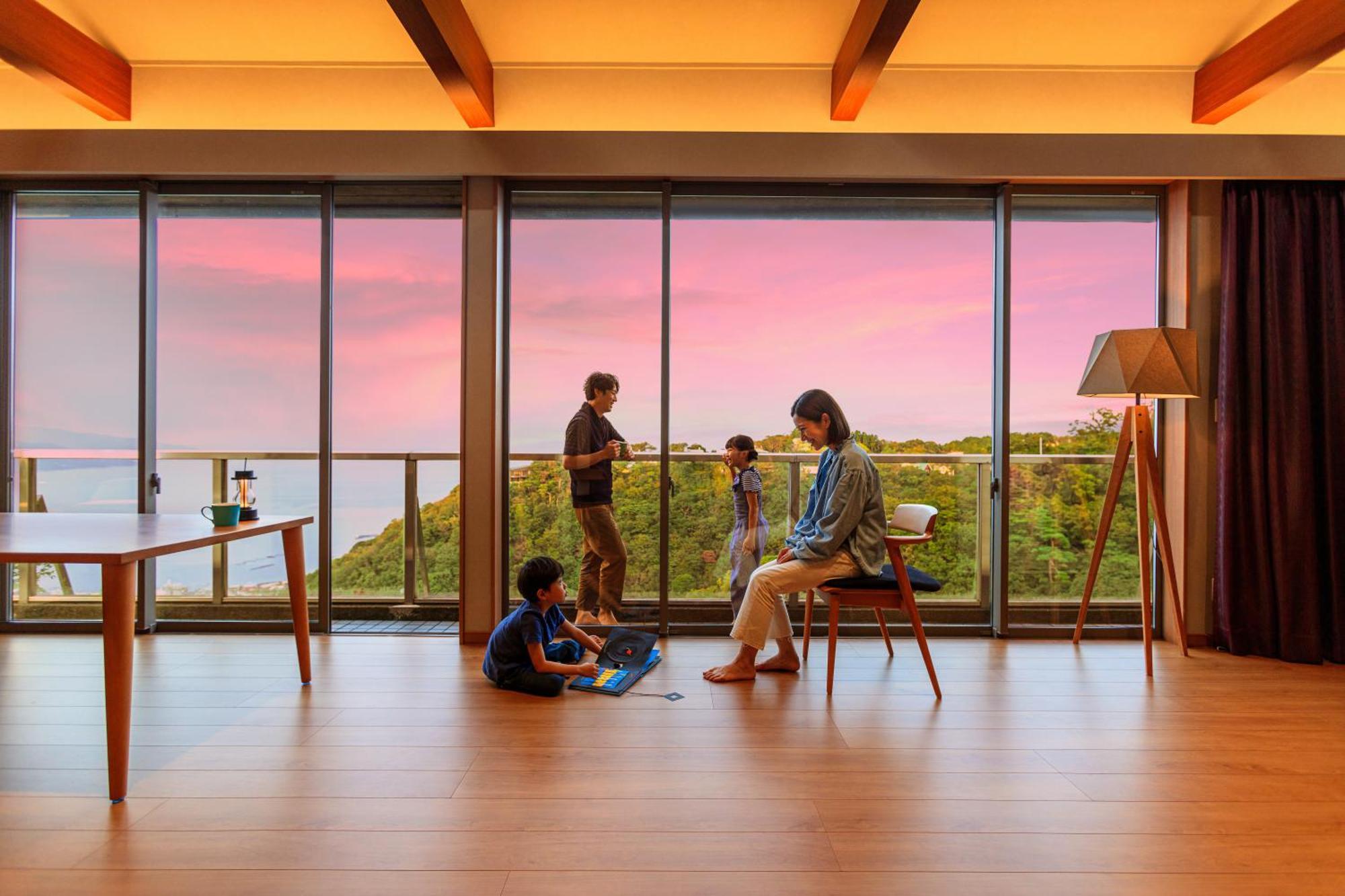 Suite Villa Ocean View Minami-Atami Atami  Exteriör bild